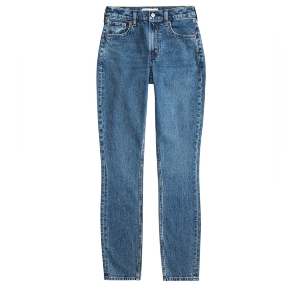 NWT! A & F Curve Love High Rise Modern Skinny Medium Wash Jean
